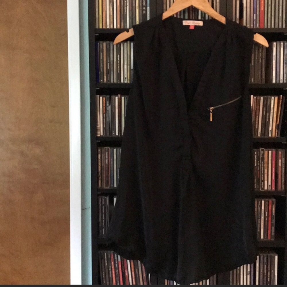 Black Anthropologie top with gold zipper detailing
